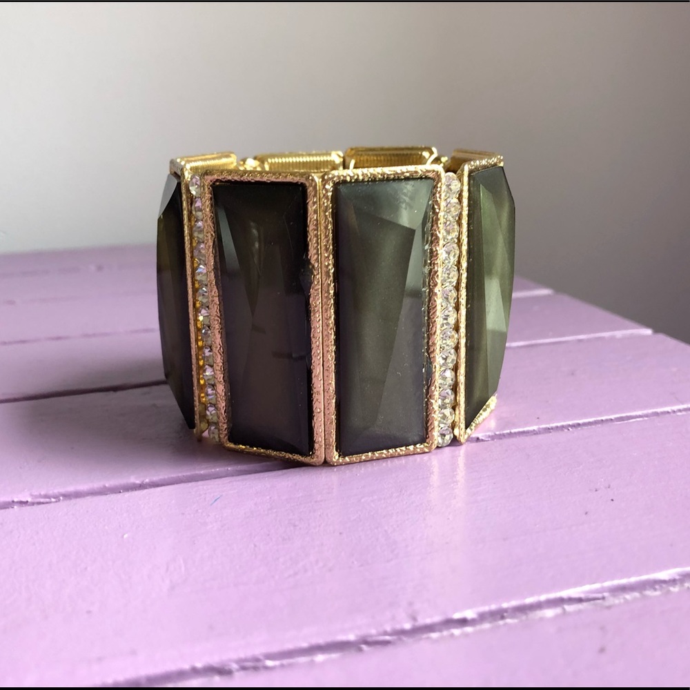 Grey and gold rectangular statement bracelet!